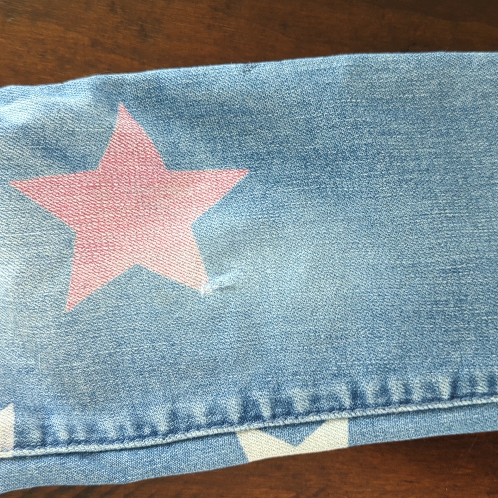 GAP legging jeans, Star pattern, pink, white, navy stars on jeans, size 5. - Picture 6 of 7